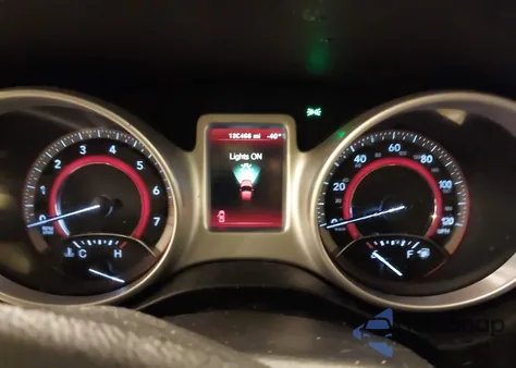 2019 Dodge Journey Se from USA, damaged, VIN 3C4PDCBB5KT707782